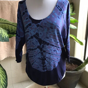 C&C California blue tie-dye hi-low 3/4 sleeve top